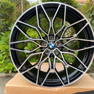 R19 BMW 5x120 AMZ H3242 Black Polished erilaiad 19x9.5 ja 19x8.5