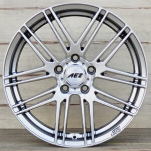 R17 AEZ CLIFF HIGH GLOSS 17x8 5x112