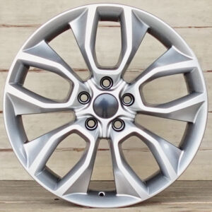 R18 VIPER R202 Silver 18x7 5x112