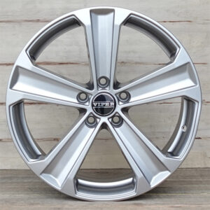 R18 VIPER B224 Silver 18x8 5x112