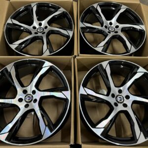 R22 Volvo 5x108 22x9 ET 45 keskauk 67,1