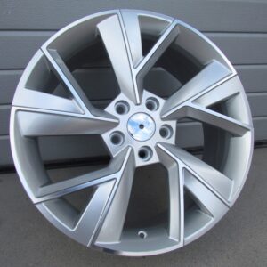 R18x7  5X112  ET  43  57.1  FE211  Machined Silver (MS)  For SKODA  (K7)  (SF)
