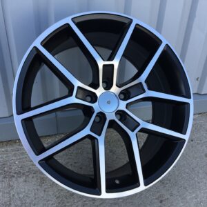 R18x8  5X108  ET  45  67.1  D3026  Black Polished (MB)  For VOLVO  (K4)