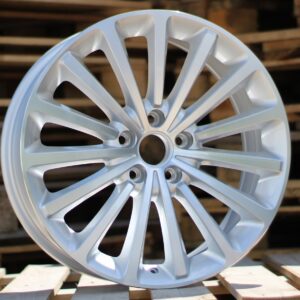 R18x8  5X112  ET  48  57.1  F1363  Machined Silver (MS)  For VW  (K7)  ((AKC 70 Eur))