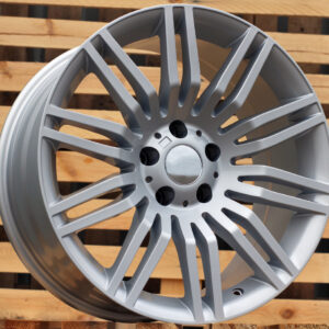 R19x9.5  5X120  ET  20  72.6  XF528  (BK159)  Silver Shining (SS)  For BMW  (K4)  (Rear+Front)