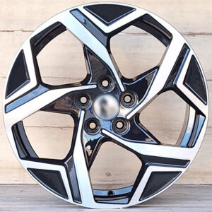 R17 AMZ YF5700 BP  17x7  5x114.3  ET: 40  67.1 Color: Black polish (BP)