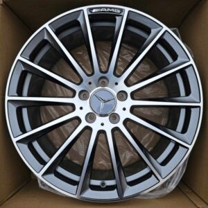 R20 Mercedes 5×112 AMZ 3061F MB 20×9.5 5×112 ET: 43 66.5 Color: Black polish (BP) 20×8.5  5×112  ET: 36  66.5